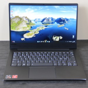 Lenovo Nešiojami kompiuteriai Lenovo Nešiojami kompiuteriai