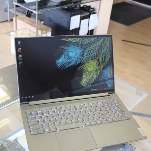 Lenovo Nešiojami kompiuteriai